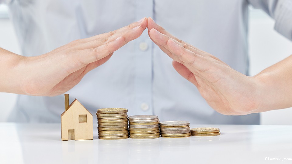 男子向前女友索还15万，法院判“不用还”！原因是