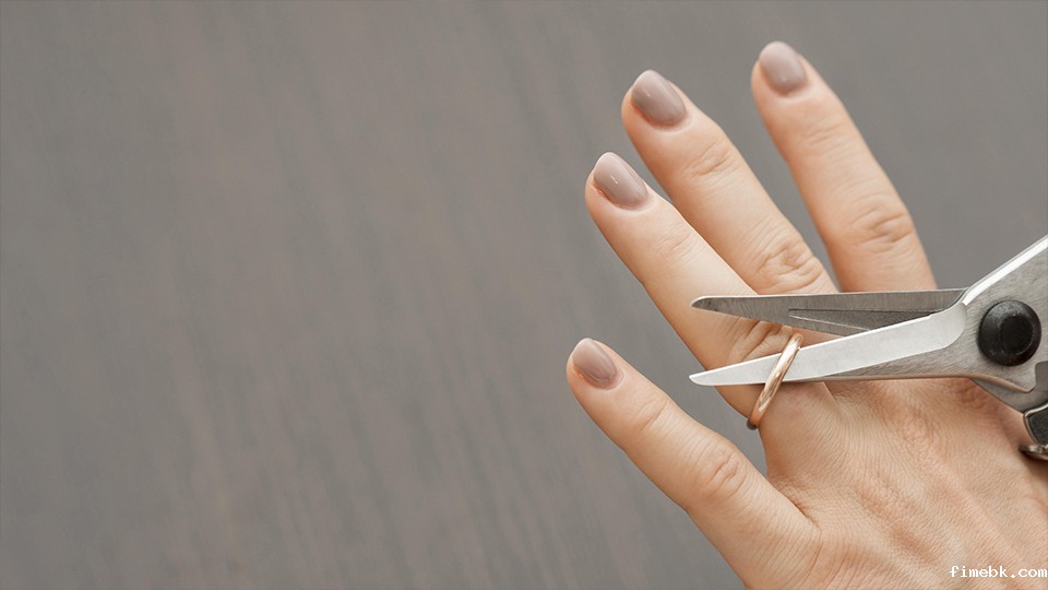 离婚诉讼收到传票多久开庭