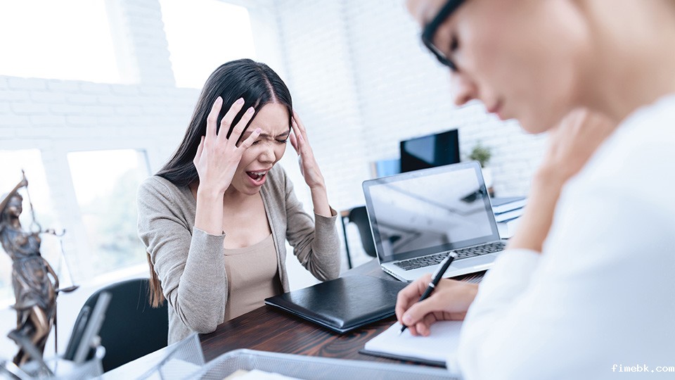 女方婚内出轨并怀孕该怎么办