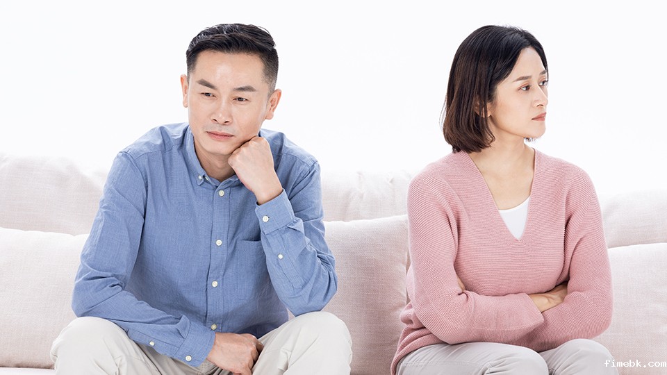 女方出轨证据确凿怎么判