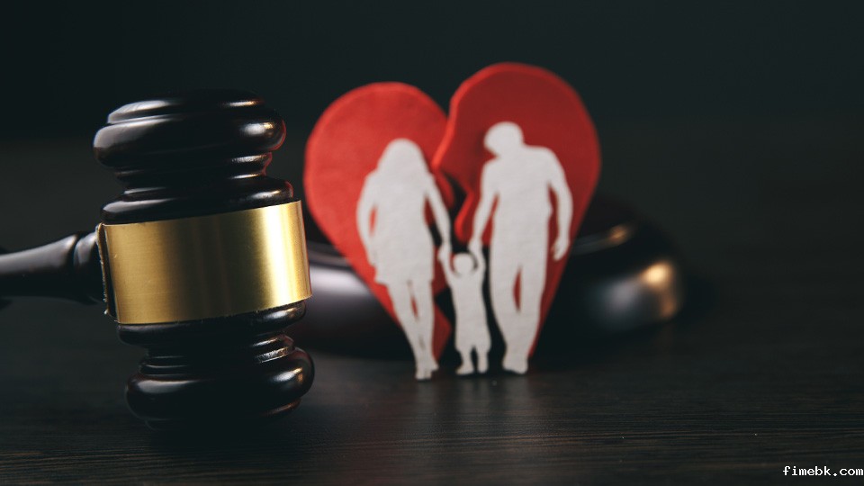 两地分居需要什么证据