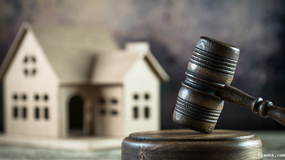 父亲有遗嘱房产该归谁